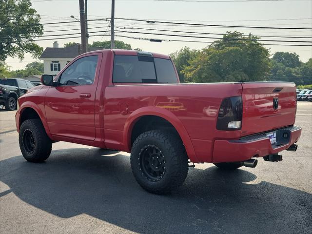 2011 dodge ram 1500 sport