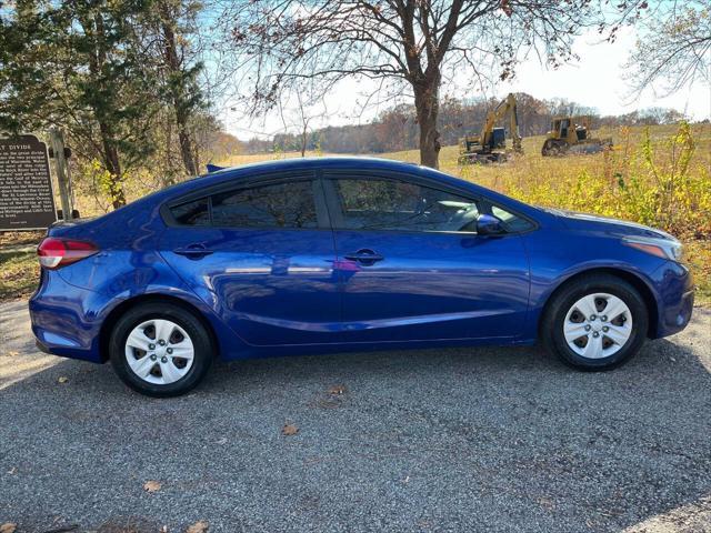 2017 kia forte lx