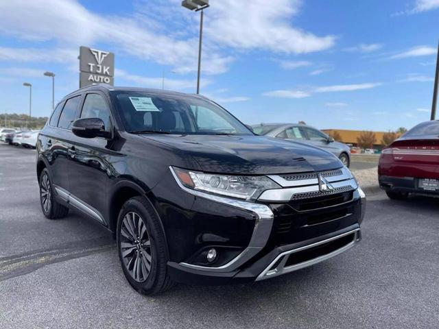 2020 mitsubishi outlander es