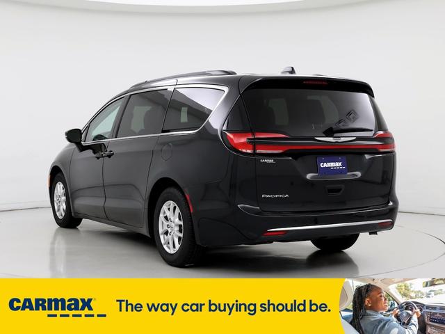 2022 chrysler pacifica touring l