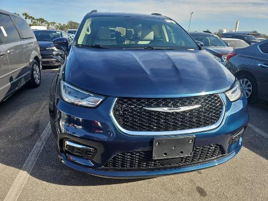 2021 chrysler pacifica touring l