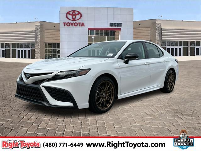 2023 toyota camry se