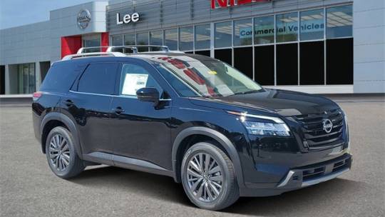 new 2024 nissan pathfinder sl fwd