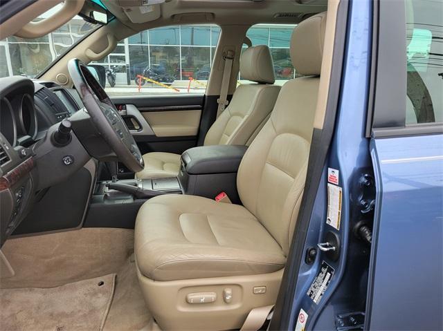 2008 toyota land cruiser