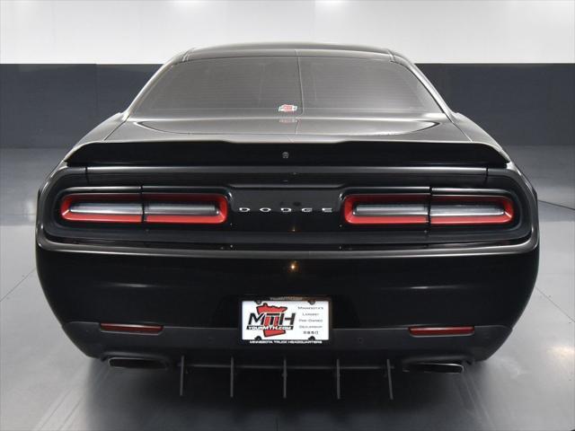 2017 dodge challenger r/t
