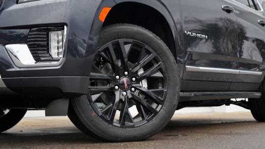 2024 GMC Yukon