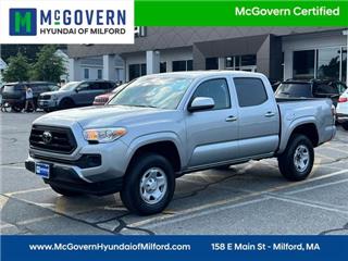 2023 Toyota Tacoma sr v6