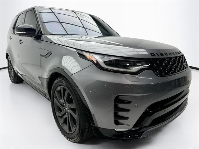 2022 land rover discovery p300 s r-dynamic