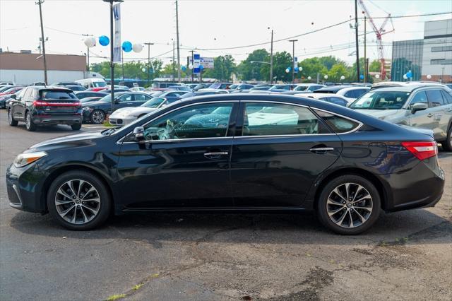 2017 toyota avalon xle