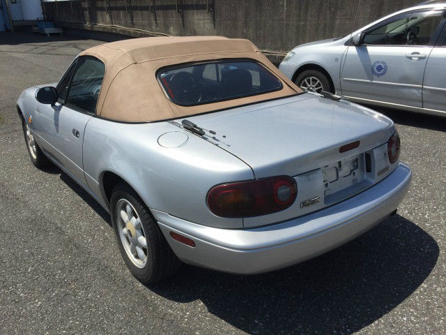 1989 eunos roadster aka mazda miata 5 speed convertible jdm rhd na mx-5 import
