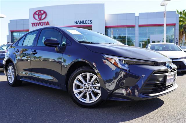 2023 toyota corolla hybrid le