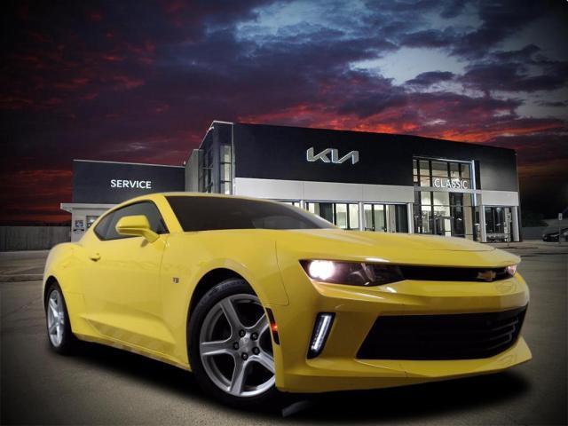 2017 chevrolet camaro 1lt
