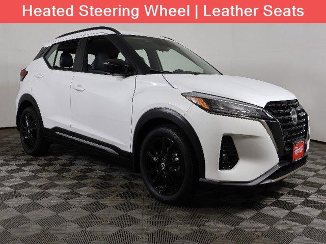 2022 nissan kicks sr