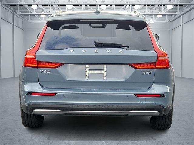 2024 volvo v60 cross country b5 plus
