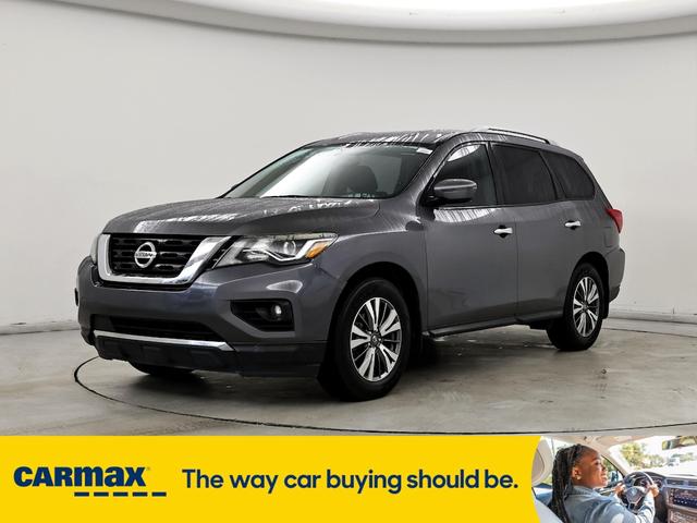 2019 nissan pathfinder sv