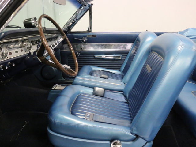 beautiful falcon convertible! new top, v8 w/ auto, great paint / interior, nice!