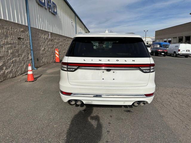 2021 lincoln aviator black label awd