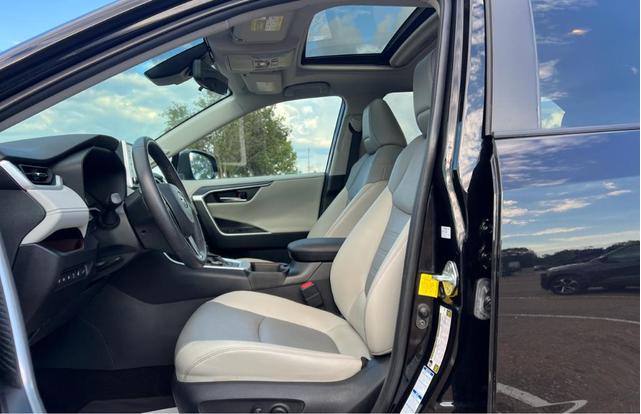 2021 toyota rav4 limited