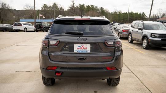 new 2024 jeep compass trailhawk