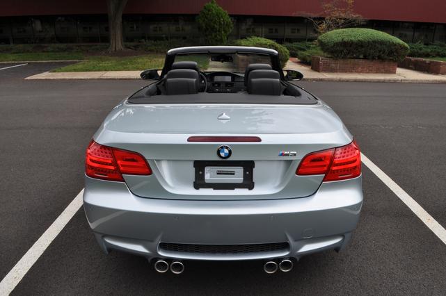 2011 bmw m3 base