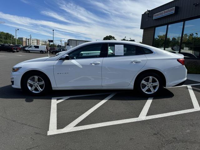 2022 chevrolet malibu 1ls