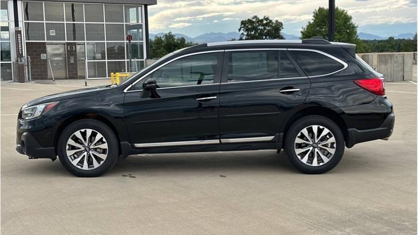 2018 subaru outback 3.6r touring