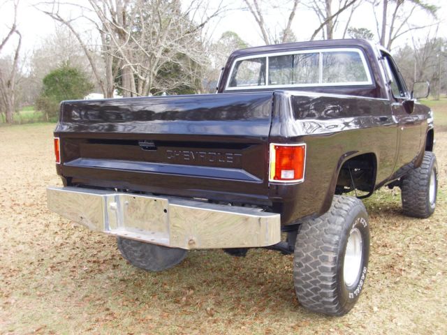 1982 k-10 chevrolet custom deluxe pickup