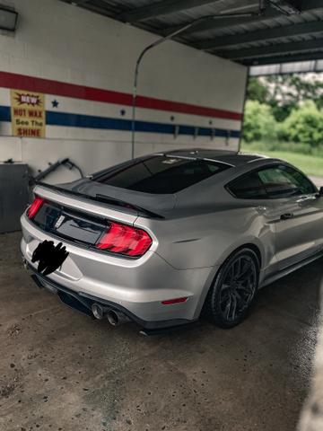2019 ford mustang gt premium