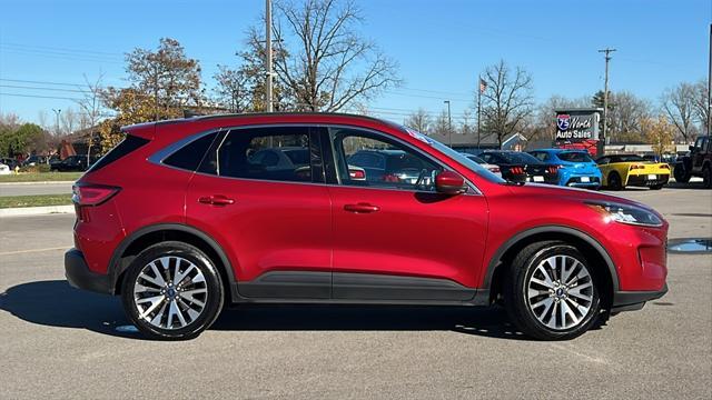 2021 ford escape titanium