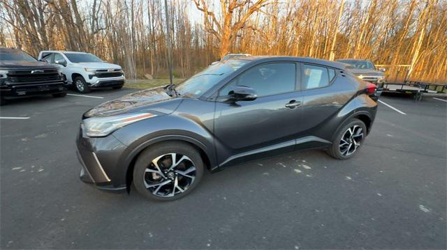 2021 toyota c-hr xle