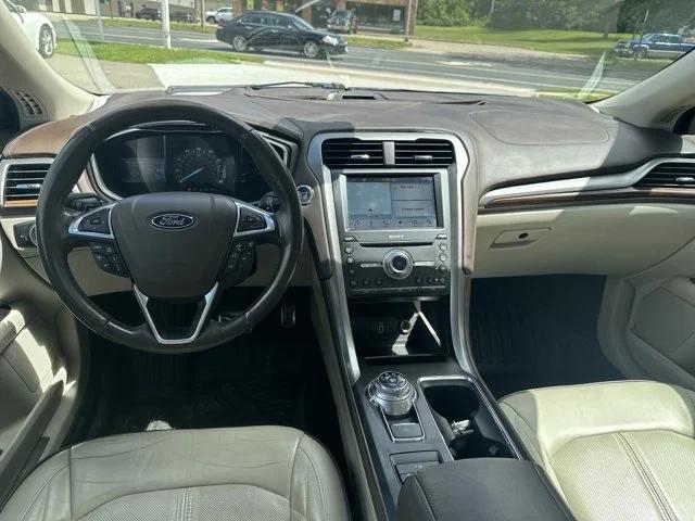 2017 ford fusion platinum