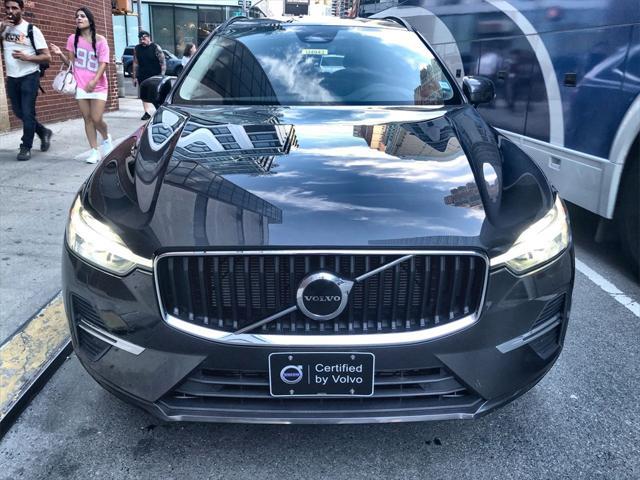 2022 volvo xc60 b5 momentum