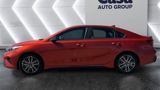 2022 kia forte gt-line