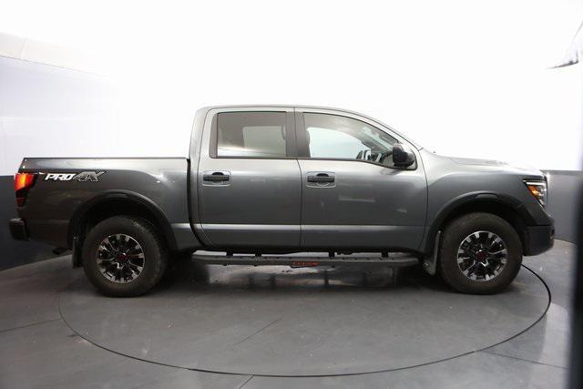 2023 nissan titan pro-4x