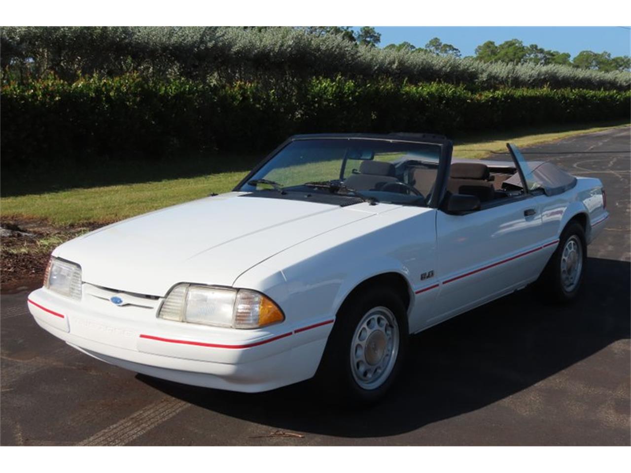 1987 ford mustang