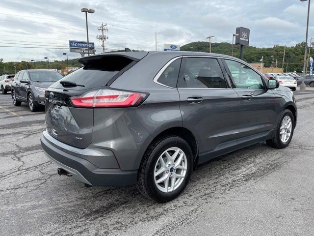 2021 ford edge sel