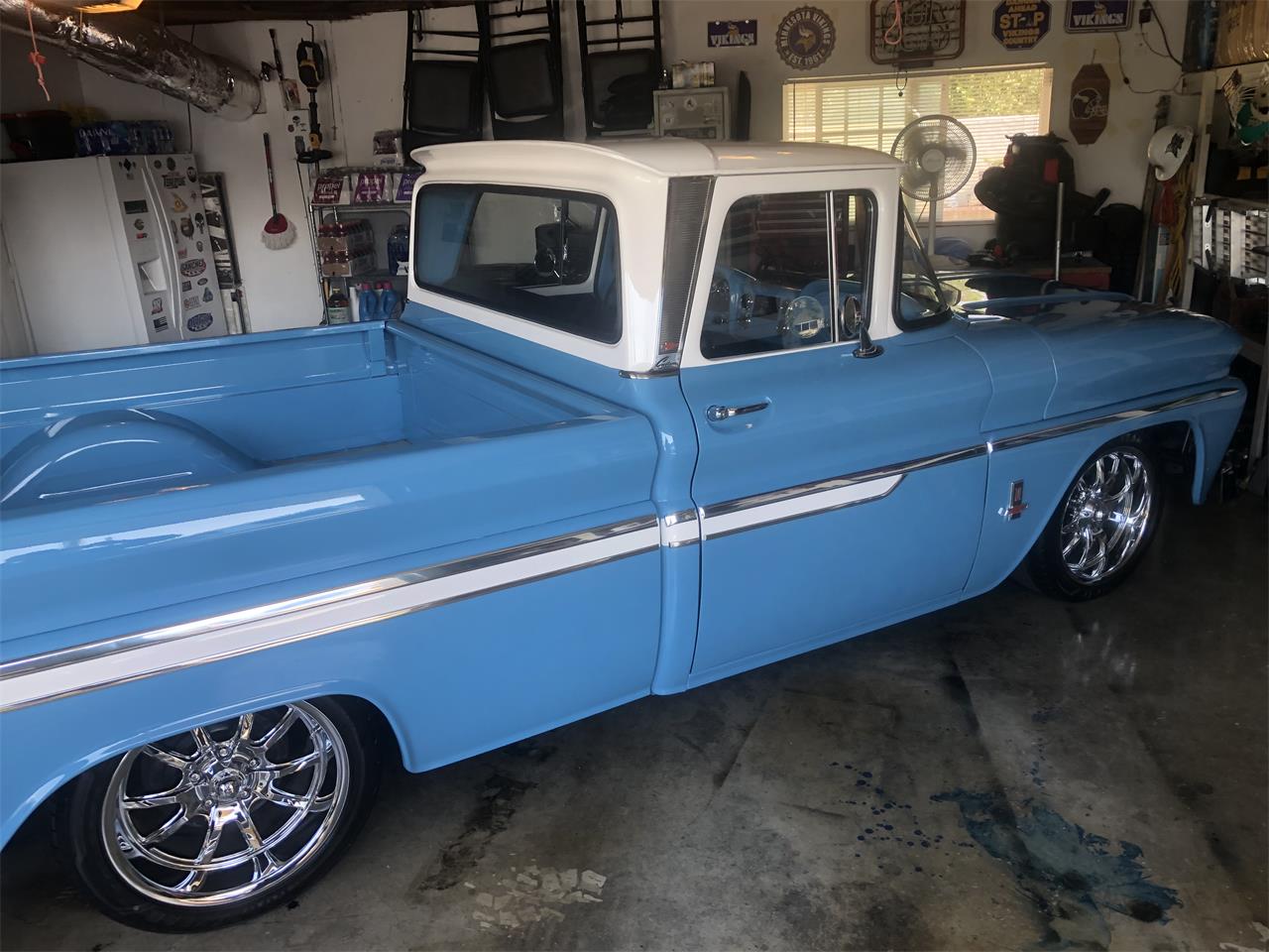 chevrolet c10 blue/white