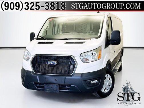 2022 ford transit-250