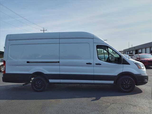 2023 ford transit-350 base