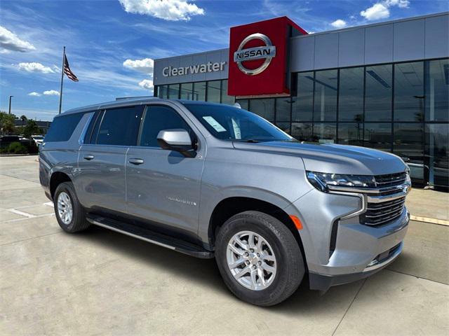 2023 chevrolet suburban lt