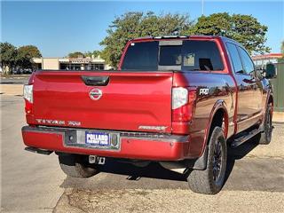 2017 Nissan Titan pro-4x
