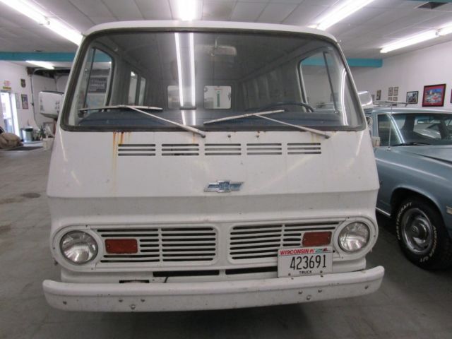 1969 chevrolet g10 108 sport van manual 3-speed 307v8
