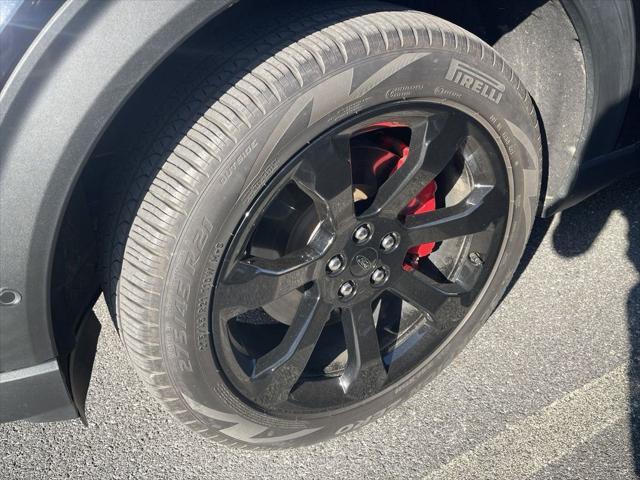 2022 ford explorer st