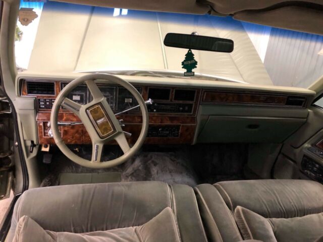 no reserve 1984 lincoln town car 13k original miles rare find!
