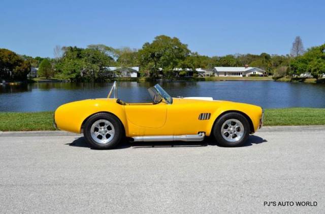 1966 shelby cobra replica 350 v8 4- speed real nice cobra! 14,137 miles yellow c
