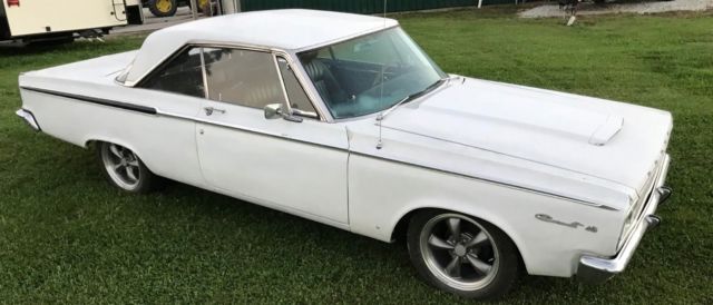 1965 dodge coronet!!!geat mopar classic,needs very little to be really nice!!!!