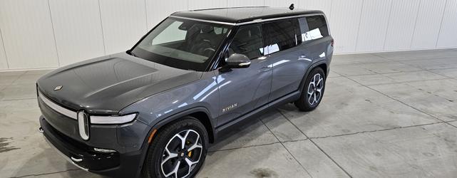 2023 rivian r1s adventure quad-motor large package