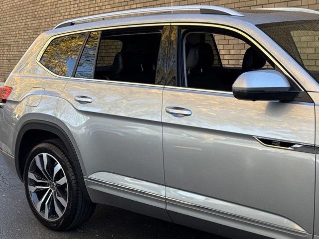 2022 volkswagen atlas 3.6l sel premium r-line