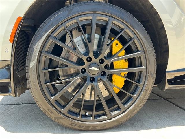 2023 aston martin dbx 707