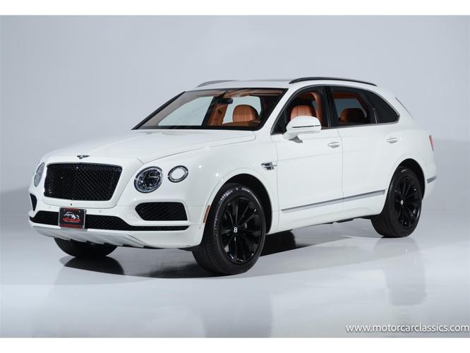 2019 bentley bentayga in farmingdale, new york